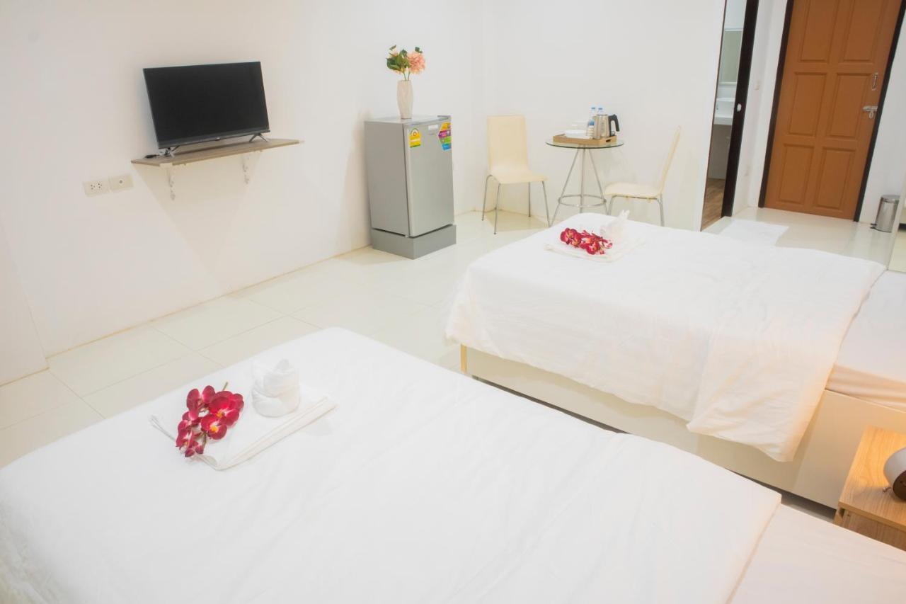 ตะวันแมนชั่น Apartment Ban Na Kha Exterior photo