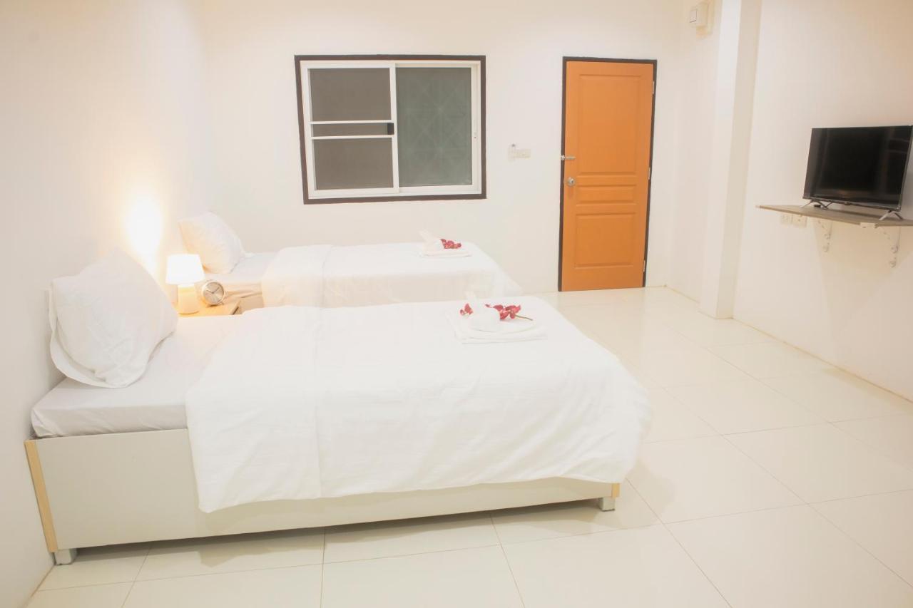 ตะวันแมนชั่น Apartment Ban Na Kha Exterior photo